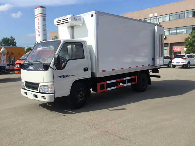 江鈴順達(dá)冷藏車(chē)-廂長(zhǎng)4.2米