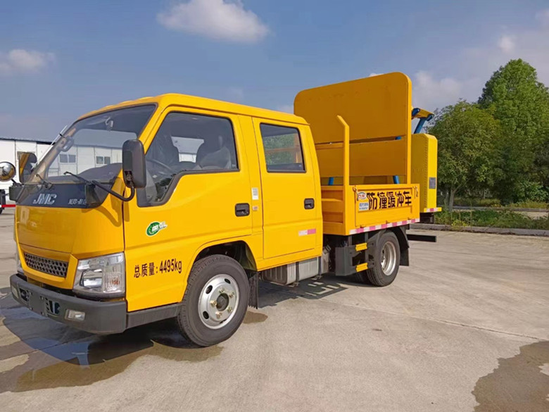 藍牌江鈴70K防撞緩沖車產(chǎn)品推薦