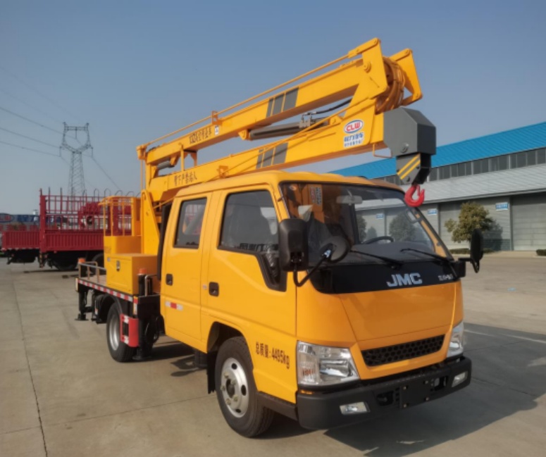 藍(lán)牌江鈴13米高空作業(yè)車(chē)專(zhuān)用性能